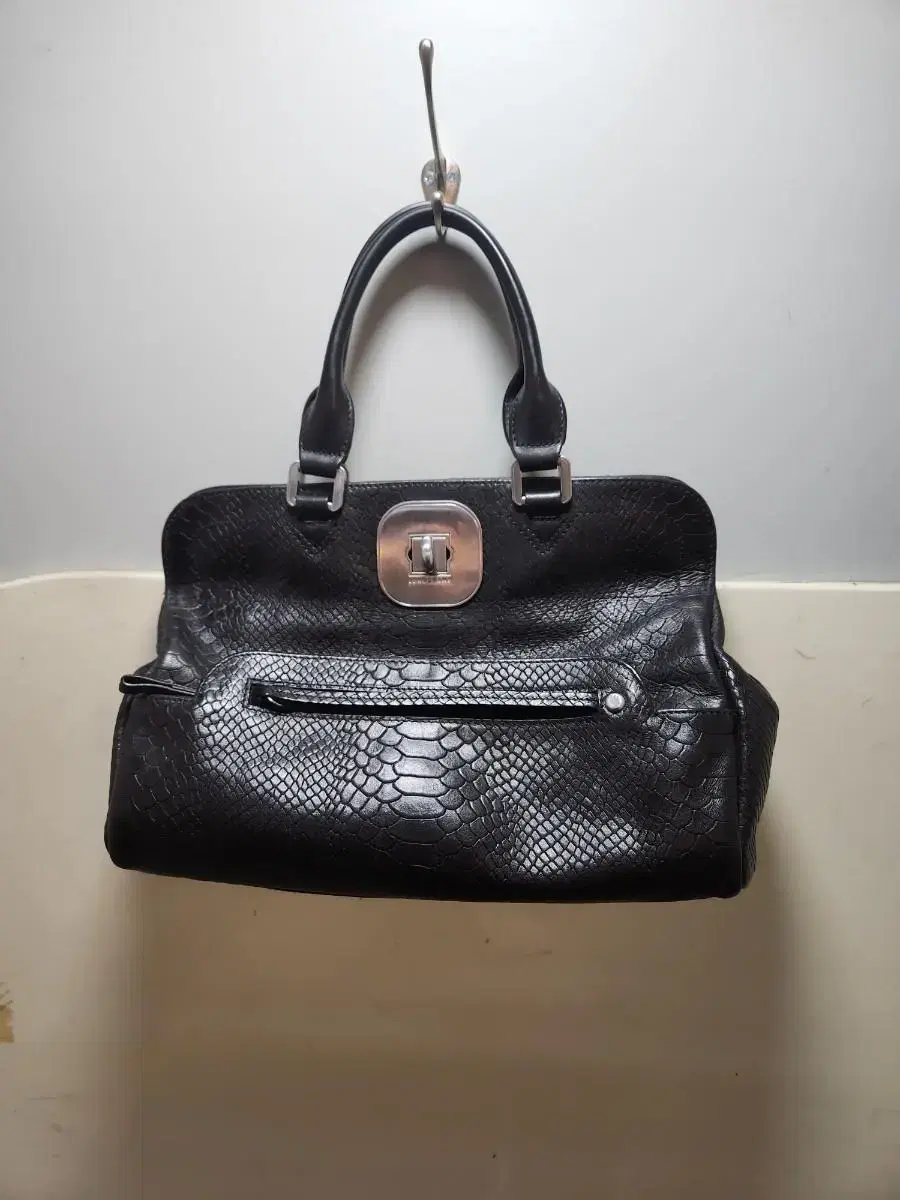 Genuine Longchamp leather tote