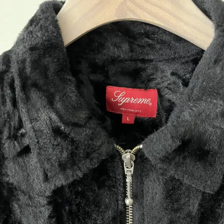 슈프림 Supreme 'Cheetah Pile Zip Up Shirt'