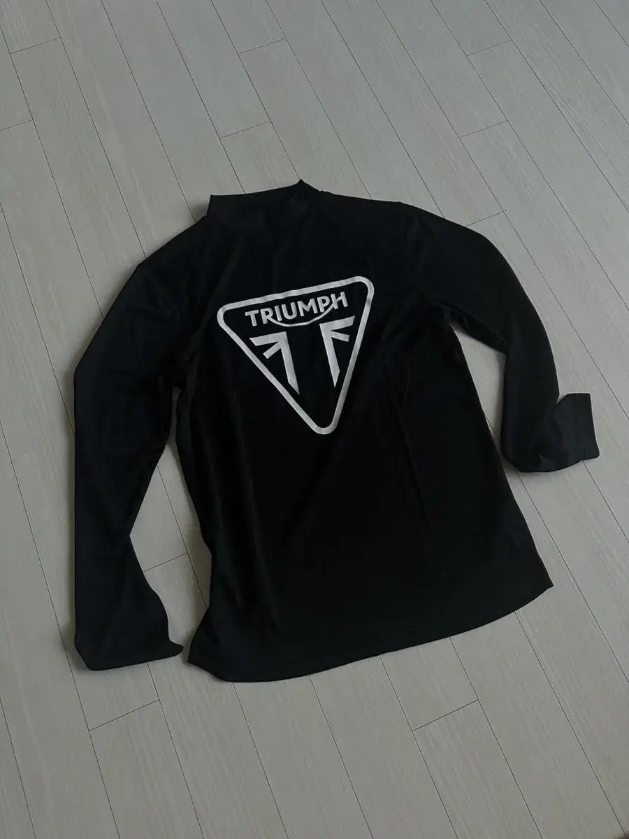 Triumph Genuine Functional Long Sleeve