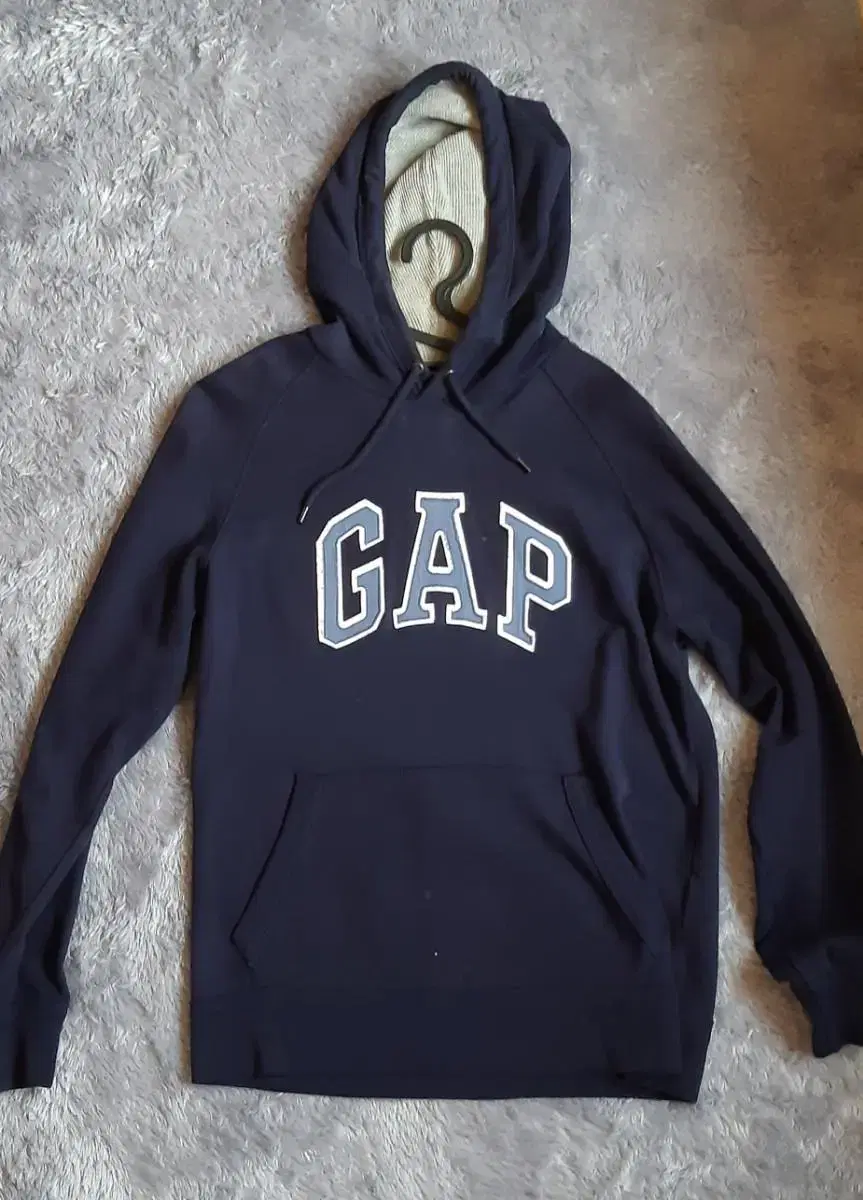 GAP Hoodie Men's/Women's (size M)