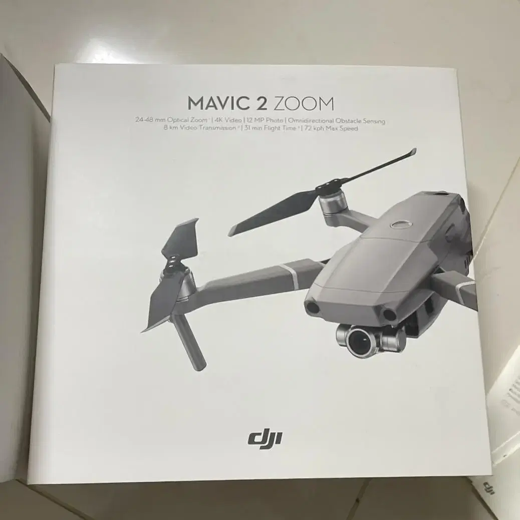 DJI MAVIC 2 ZOOM  +  KIT