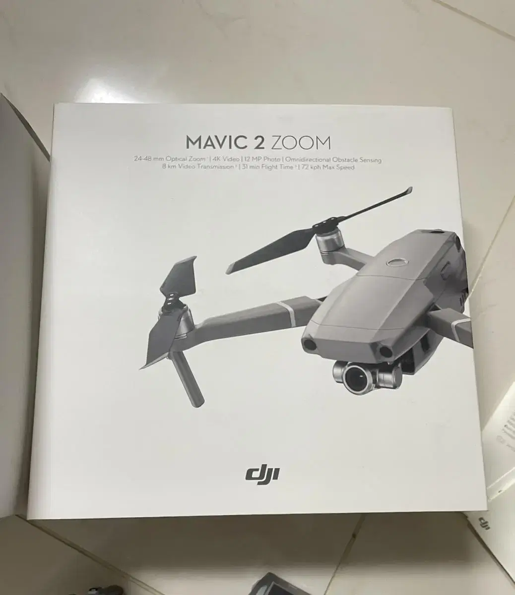 DJI MAVIC 2 ZOOM  +  KIT