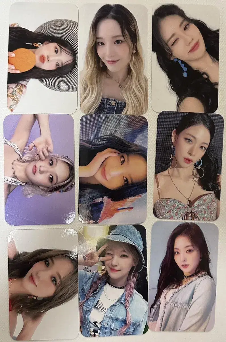 Fromis 9 Hugo 8th jump up unreleased photocard