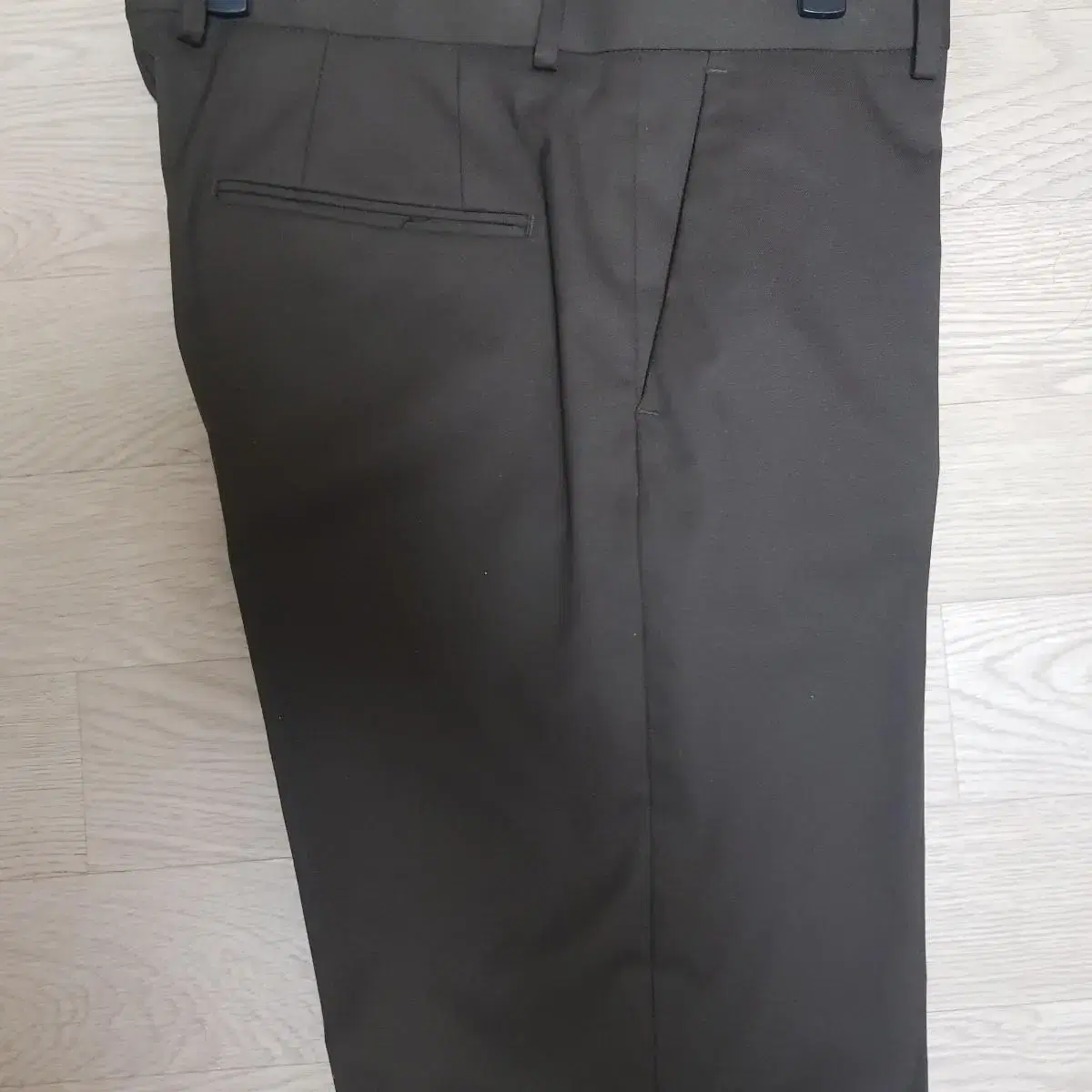 I have 2 Elmood slacks for sale.