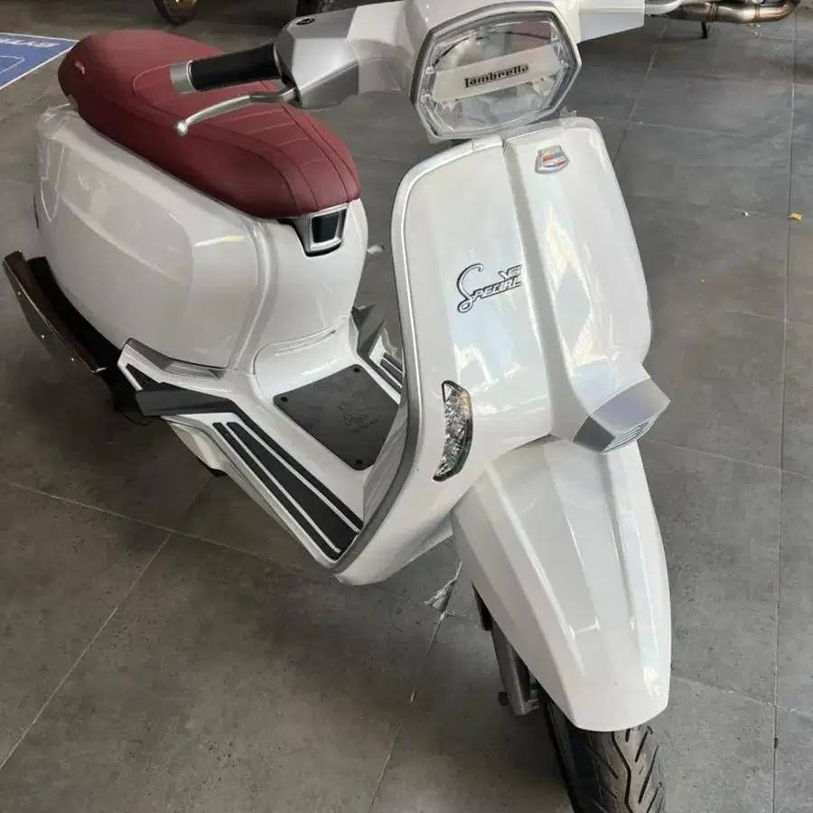 2022년 람브레타(Lambretta) V125 특가신차할인  판매합니다