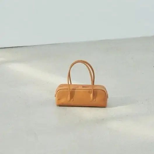 다이애그널 diagonal heart handle bag camel 숄더