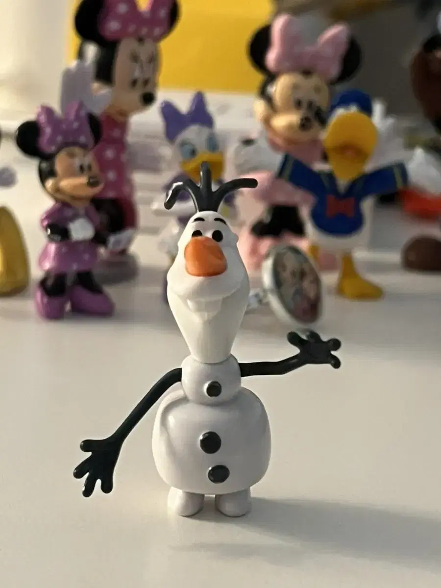 Olaf Minifigure