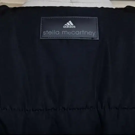 (새상품) adidas by Stella McCartney 패딩 숏패딩