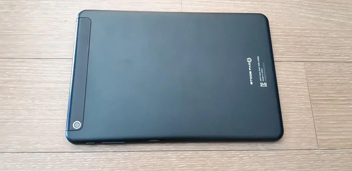 etoos pad black