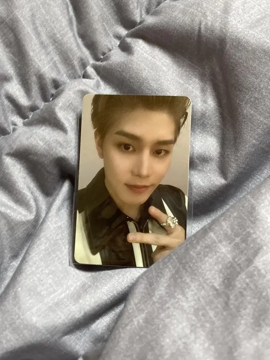 nct 127 taeil photocard photocard pre-order benefit resonance