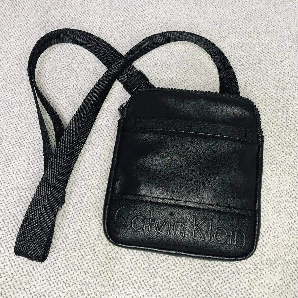 Calvin Klein Crossbody Bag