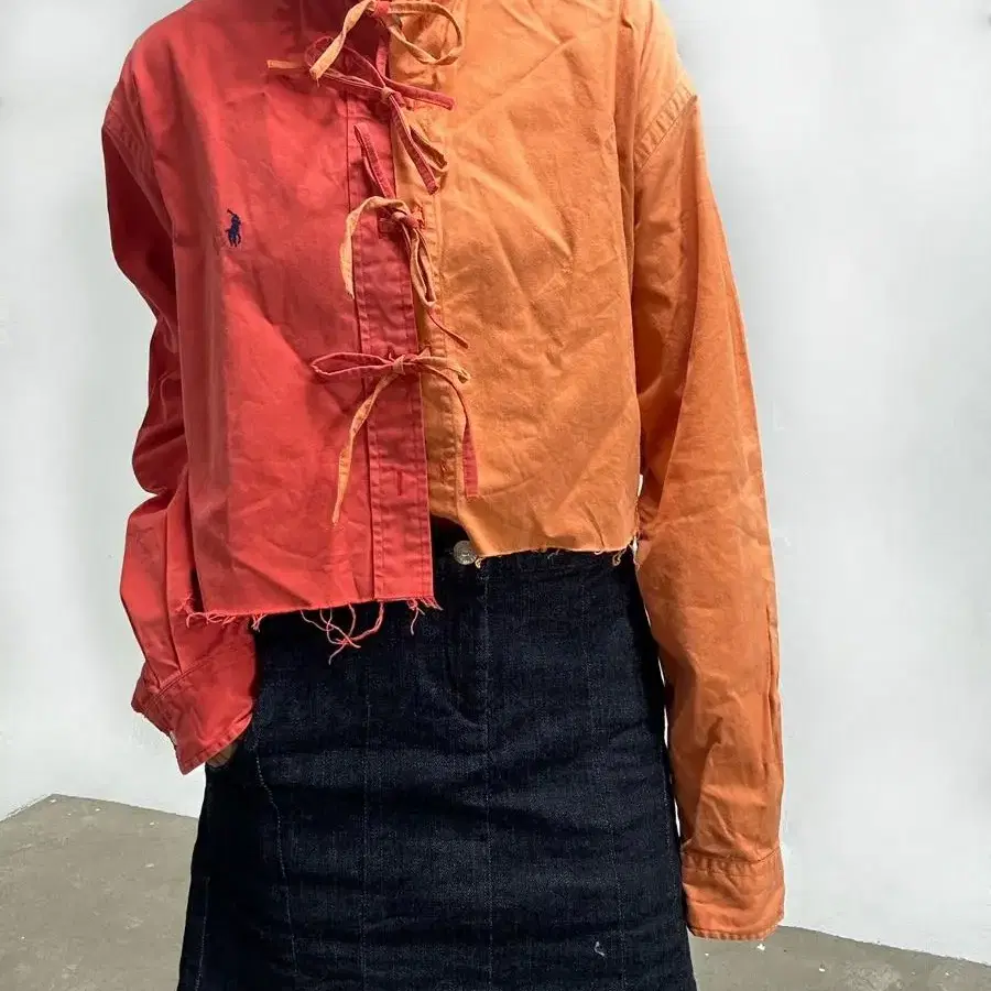 77circa Vintage Re-make cropped shirt