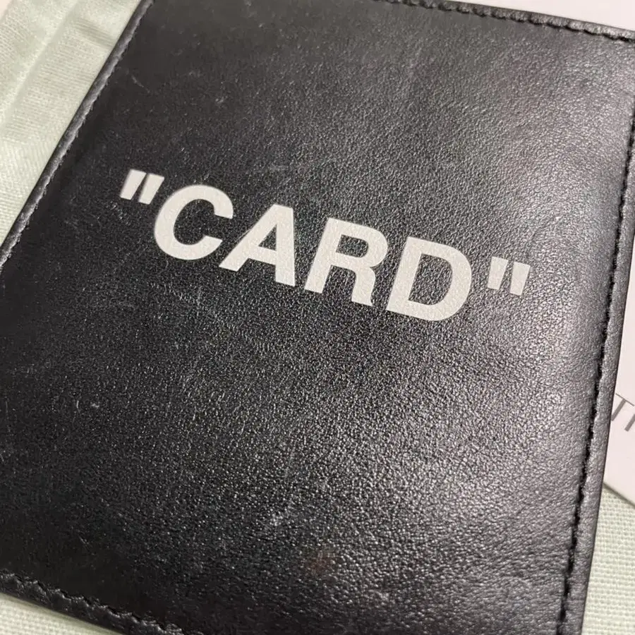 오프화이트 "CARD" 지갑