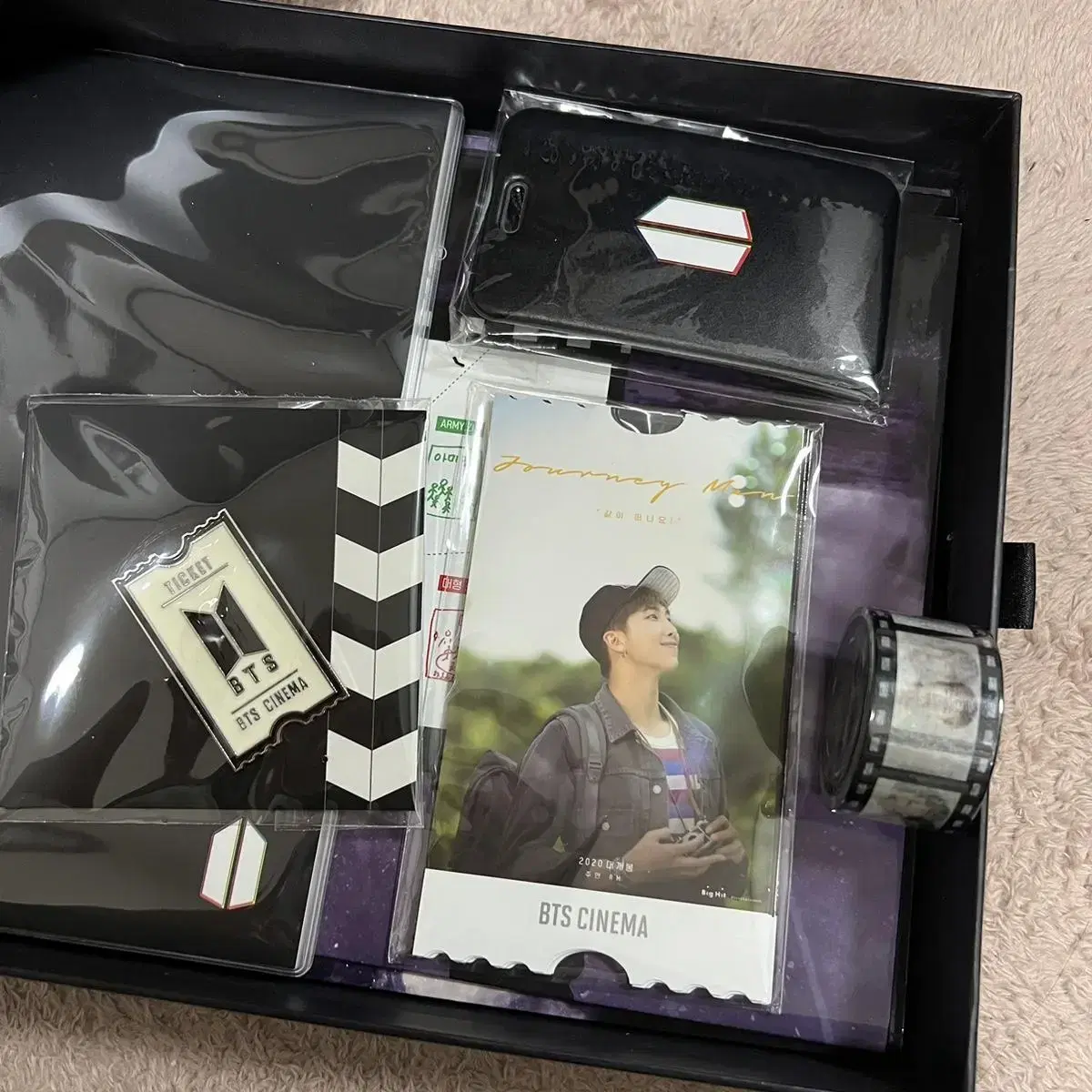 BTS 6th Army Kit