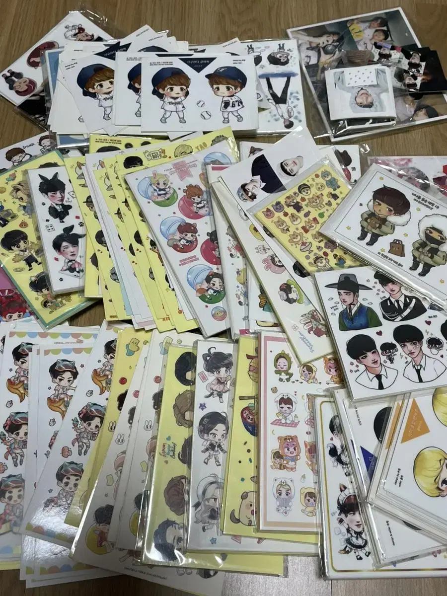 exo high quality fanart unofficial goods sells