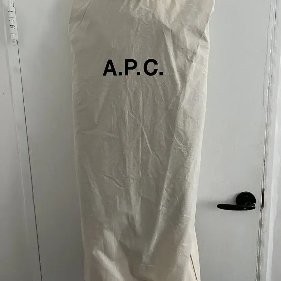 A.P.C 쉐르파 양털 코트