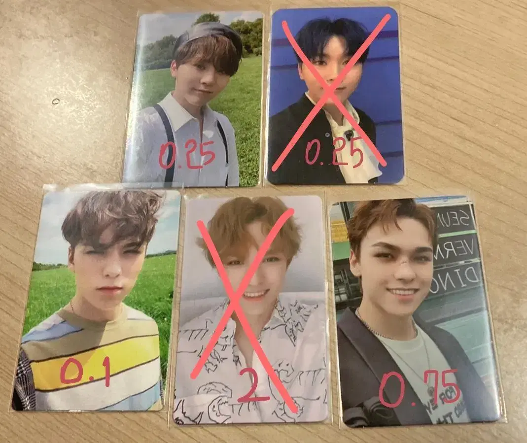 Seventeen photocard sells!