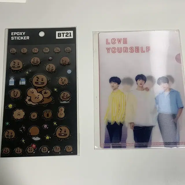 방탄 럽셀콘 렌티큘러 엘홀더 화일 bt21 비티이일 슈키 스티커