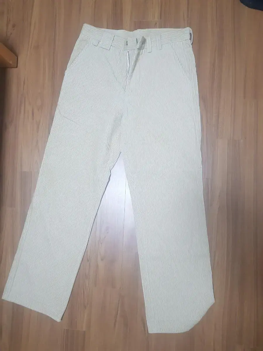 STU Season 19 Corduroy Pants