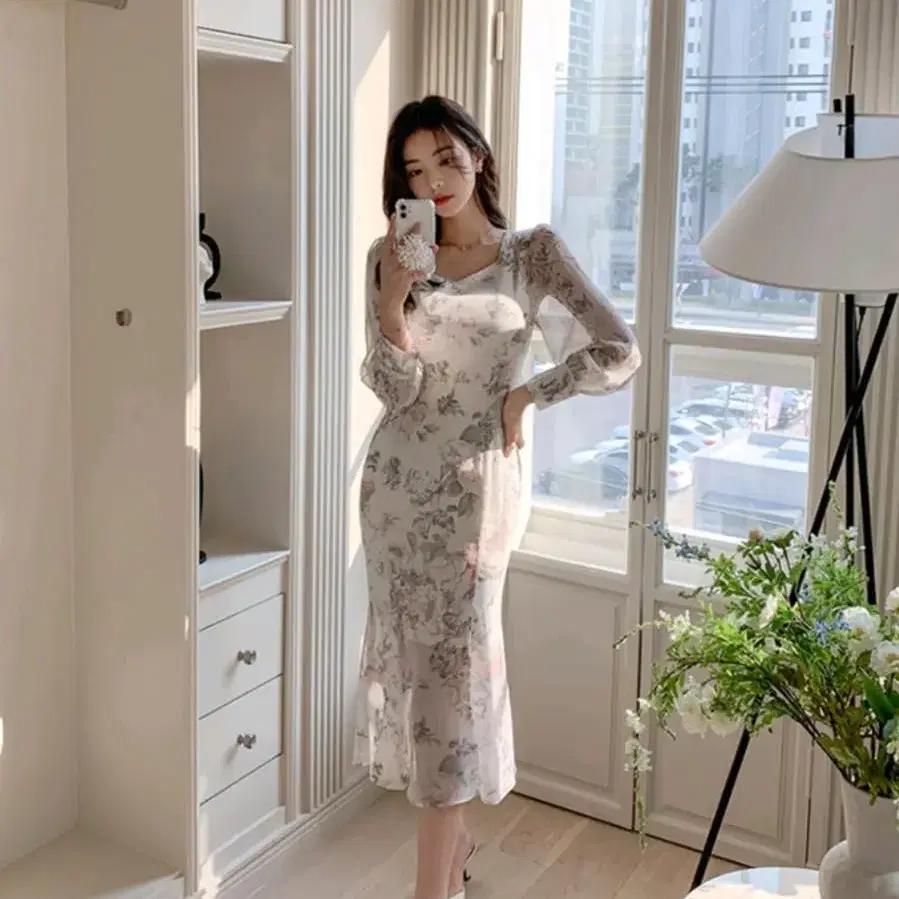 아뜨랑스 로맨틱 플라워 머메이드 롱 원피스 dress