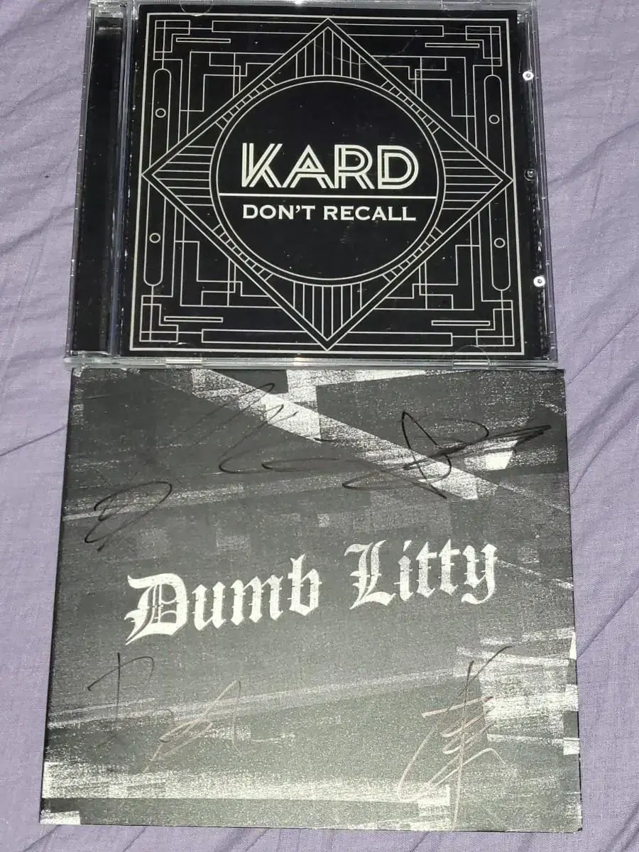 Kard DigitalSingle autographed album b. 100,000 won per piece