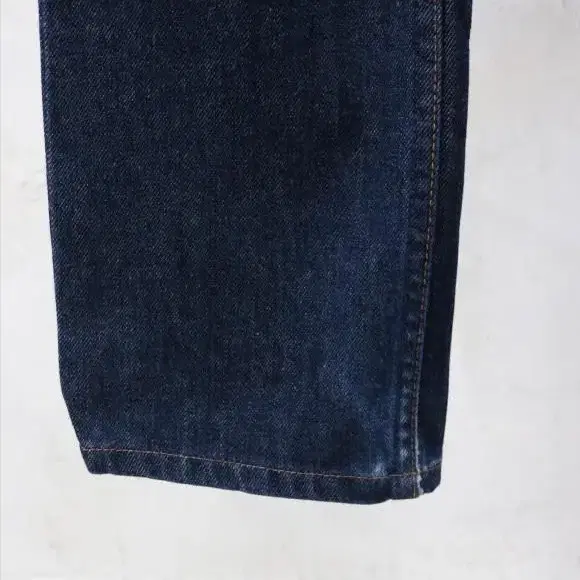 LEVIS red tap denim pants indigo