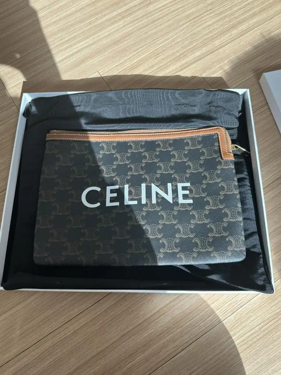 셀린느 클러치 celine