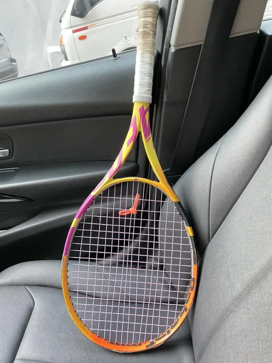 Babolat Aero Tennis Racket