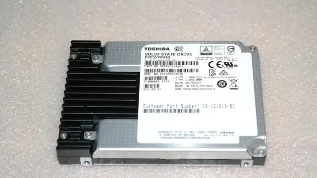 Dell/HPE Toshiba eMLC SAS SSD PX05SVB040