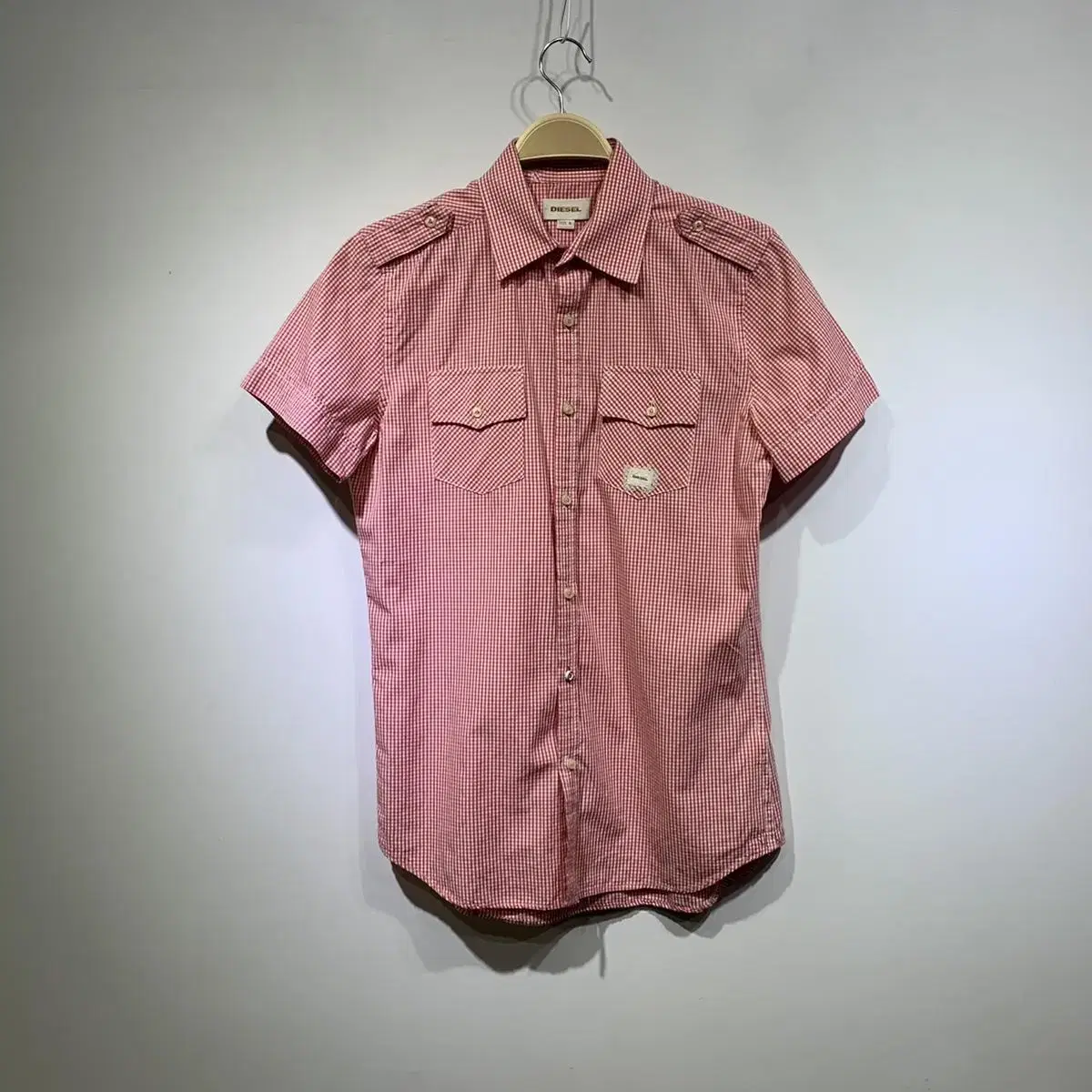 Genuine) Diesel short sleeve check shirt to sell