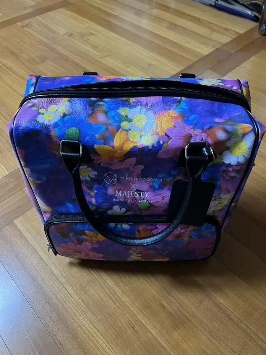 (New product) (Limited edition) MAJESTY Boston bag