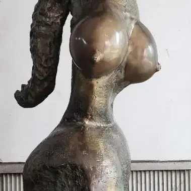 대형 야외 전시용 동브론즈  (높이 115cm)