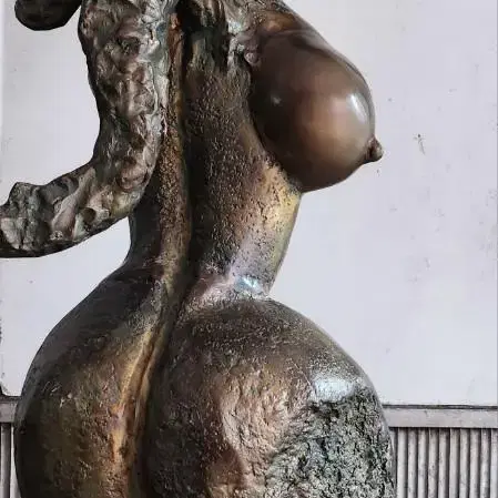 대형 야외 전시용 동브론즈  (높이 115cm)