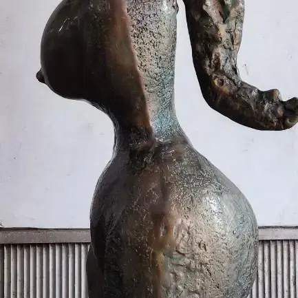 대형 야외 전시용 동브론즈  (높이 115cm)