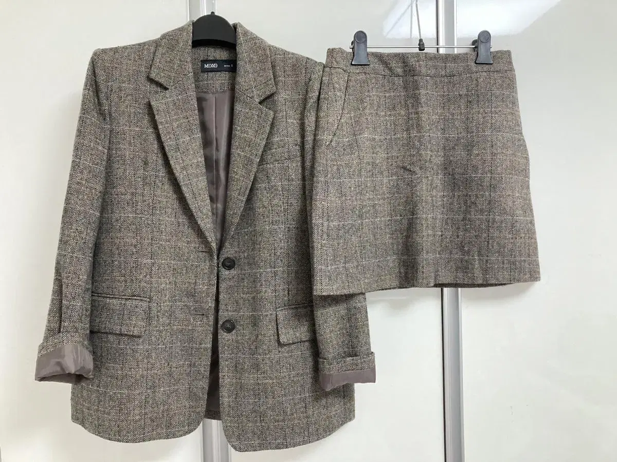 Misso Wool Jacket Skirt Setup