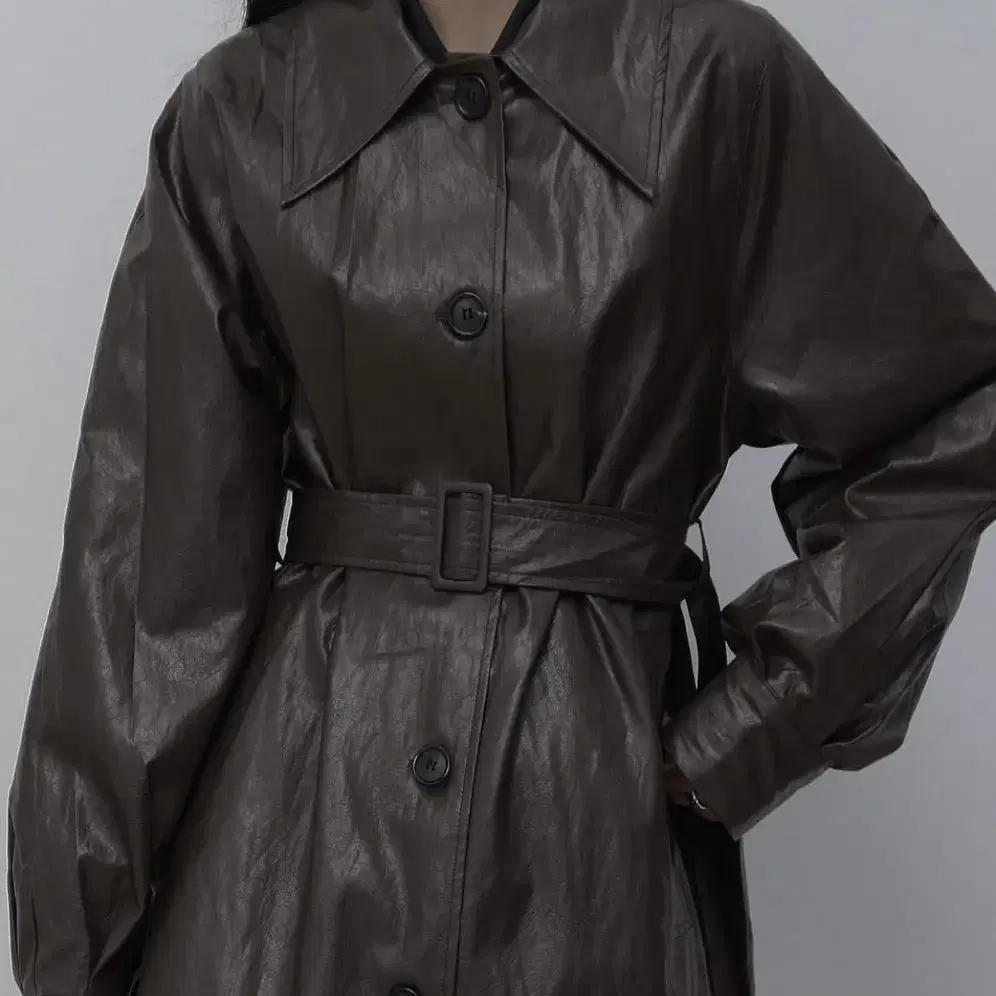 [Treemingbird] Leather Half Trench(브라운)