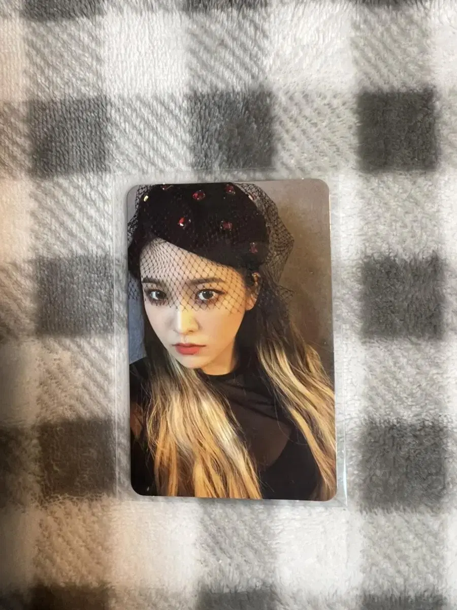 RBB red velvet yeri Mesh photocard Yerim