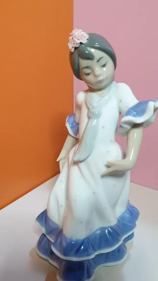 LLADRO Juanita Flamingo Dancer 5193  야드로