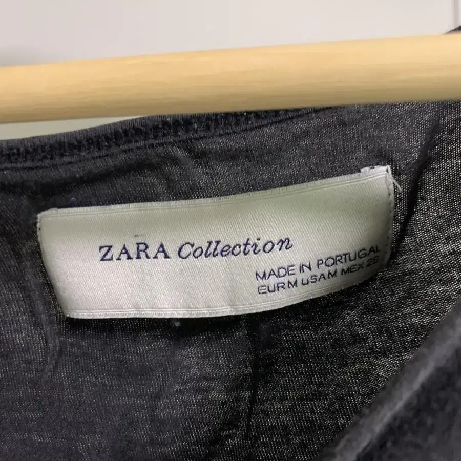 여자 자라 컬렉션(ZARA Collection) 프린팅 반팔 프리 사이즈