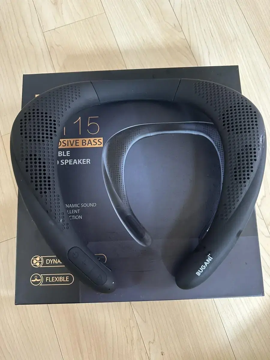 bugani wearable m115 neck speaker