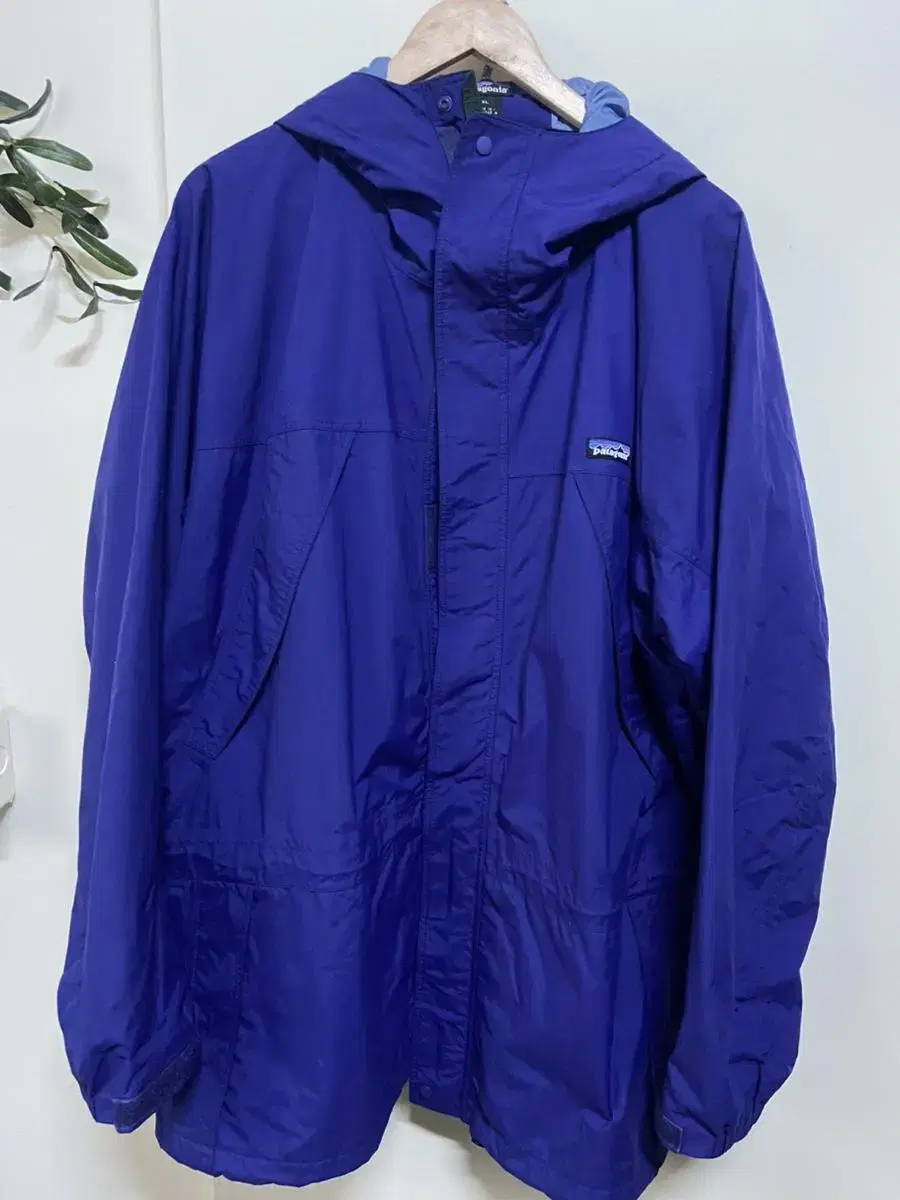 Patagonia Mountain Jacket