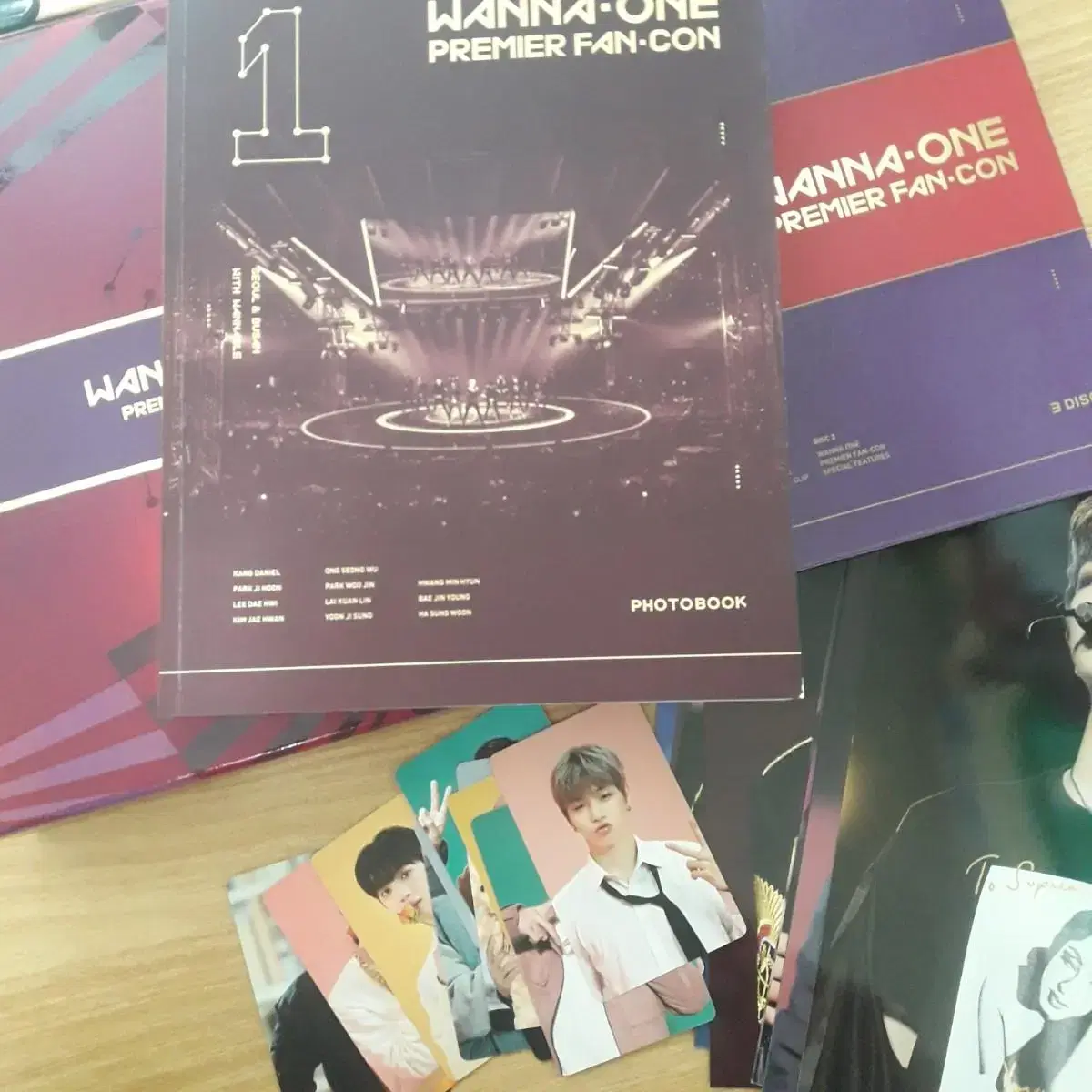 Wanna One Premium fan con dvd