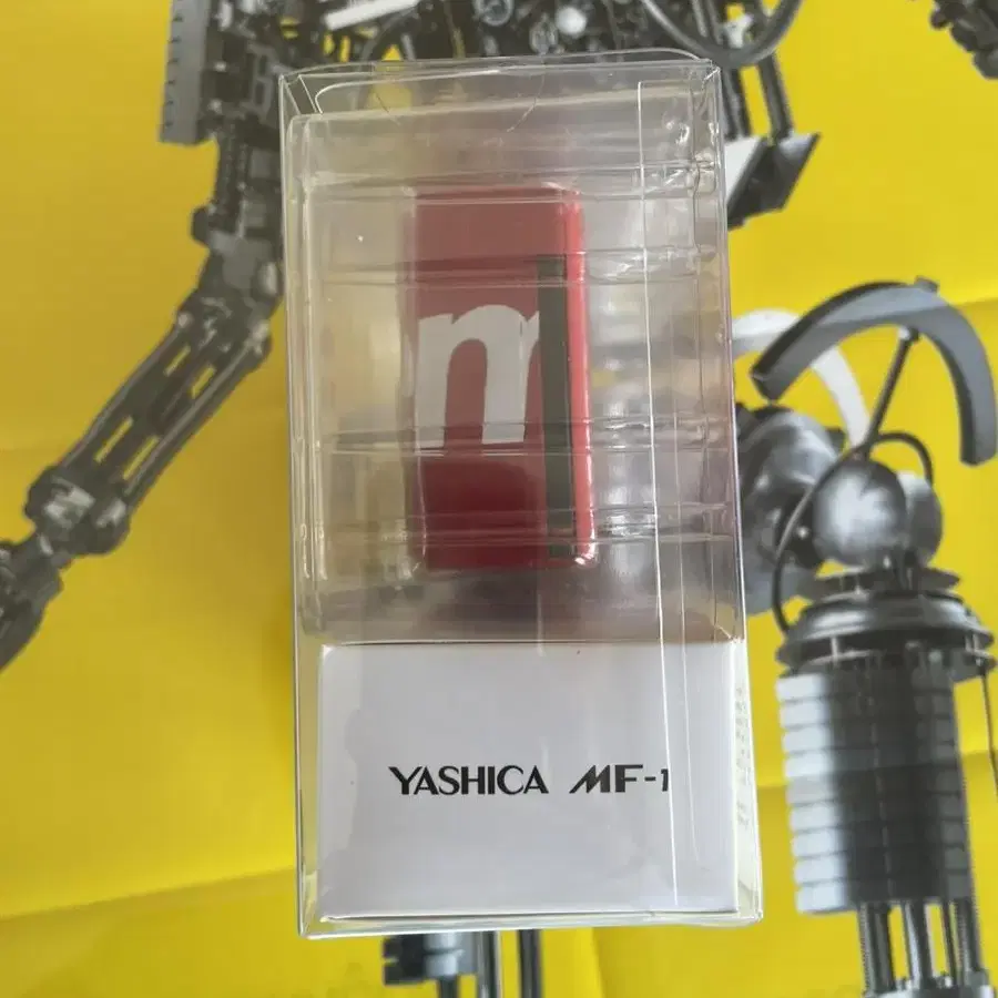 Supreme Yashica MF-1 Camera 슈프림 야시카