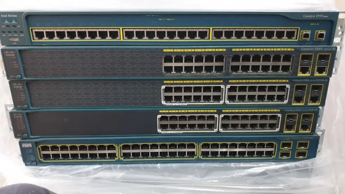 시스코 스위치허브 CISCO C2960-24TC-S L2 100M