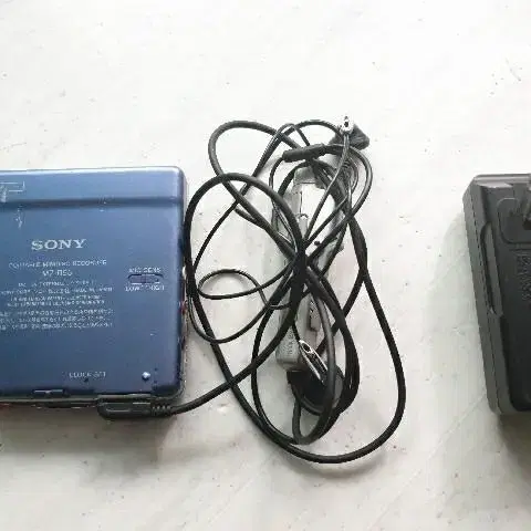 SONY MD워크맨 MZ-R55 소니 포터블MD플레이어 WALKMAN