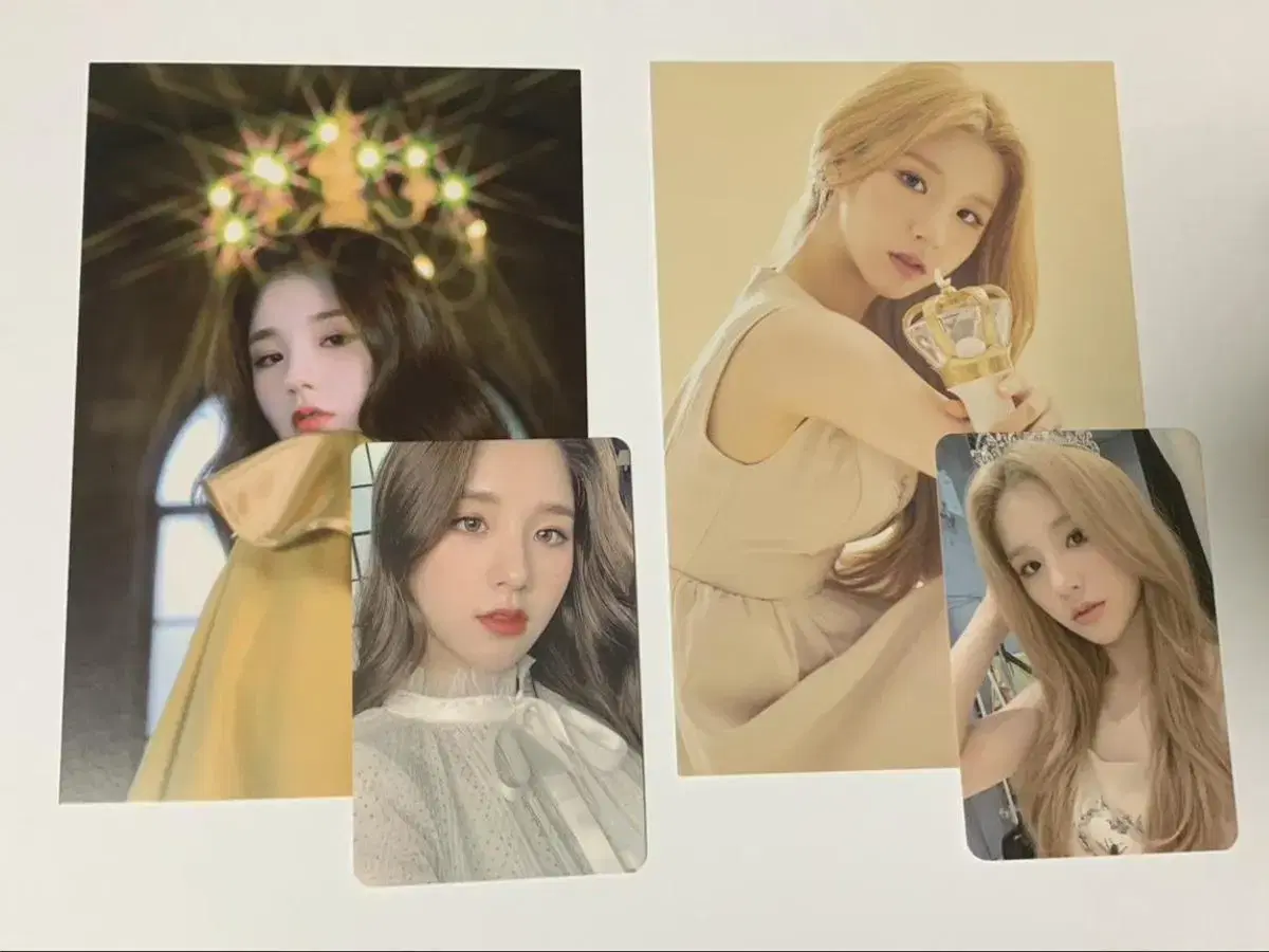 Girl of the Month heejin lightstick loona, photocard