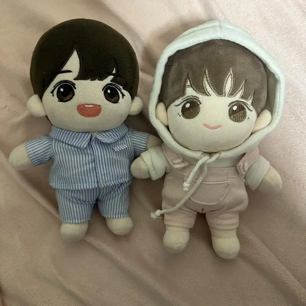 Park Jihoon iWing WingPo doll Sells