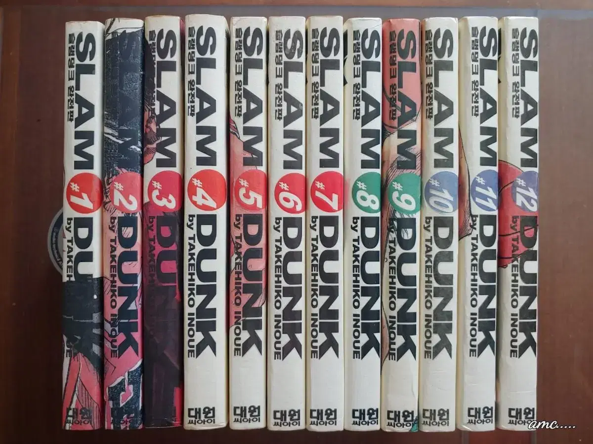 SLAM DUNKcomplete edition. (Older editions. 1,2. Except for the beginning.)