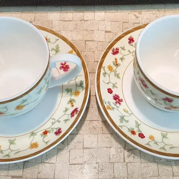 행남사 elegant bone China 빈티지 부부찻잔 세트 판매합니다