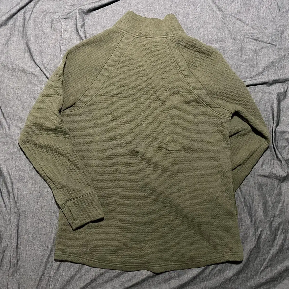 L.L. Bean Funnel neck shirts Sz L (Women